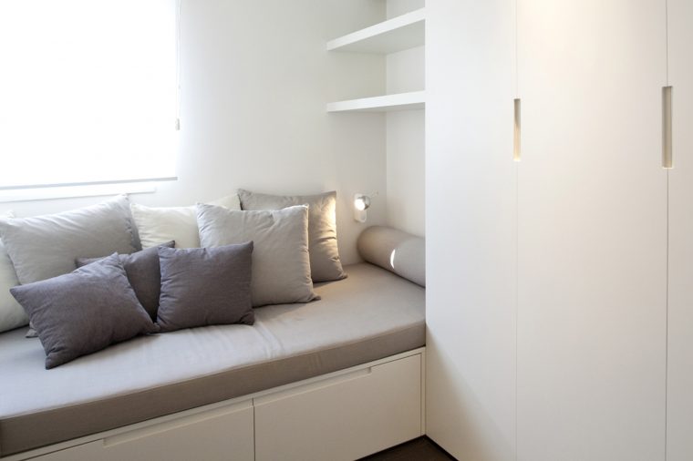 BEDROOM GUEST SOFA STORAGE